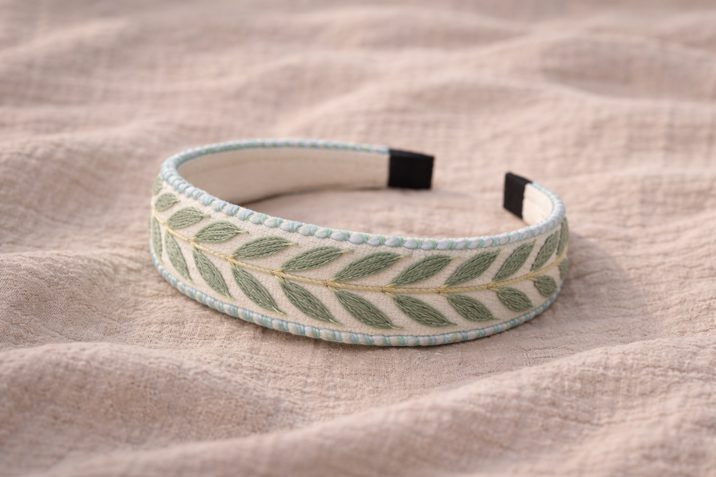 The Elaia Headband